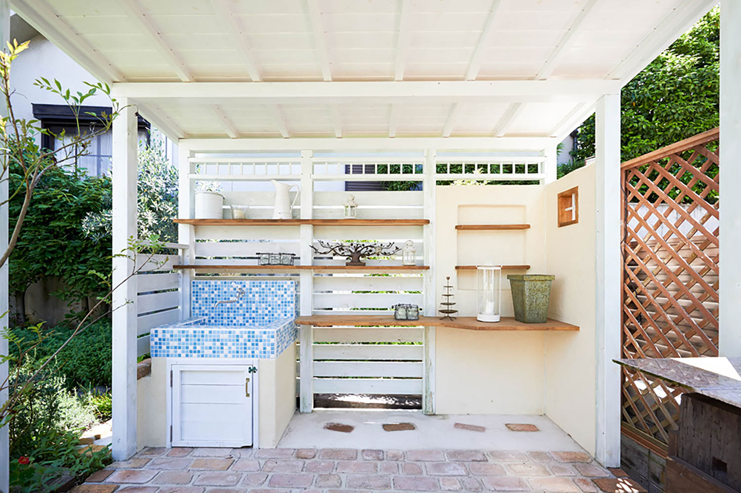 ウッド（木製）で自転車置き場を作る理由