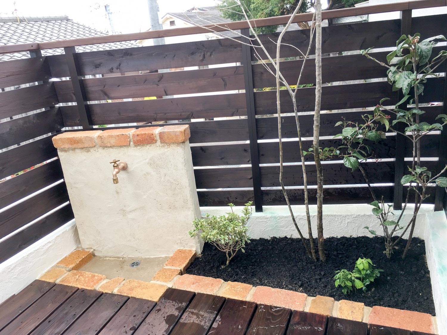 狭いスペースで植物を楽しむ