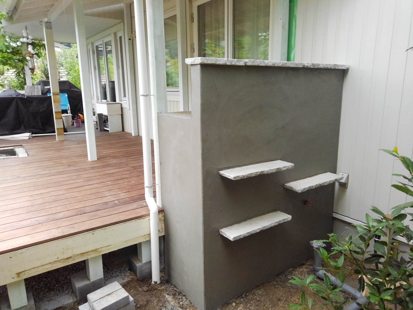 ウッドデッキの作り方