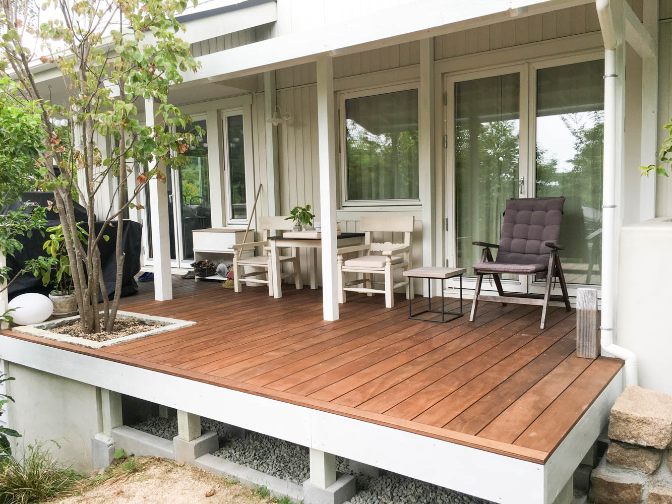 ウッドデッキの作り方