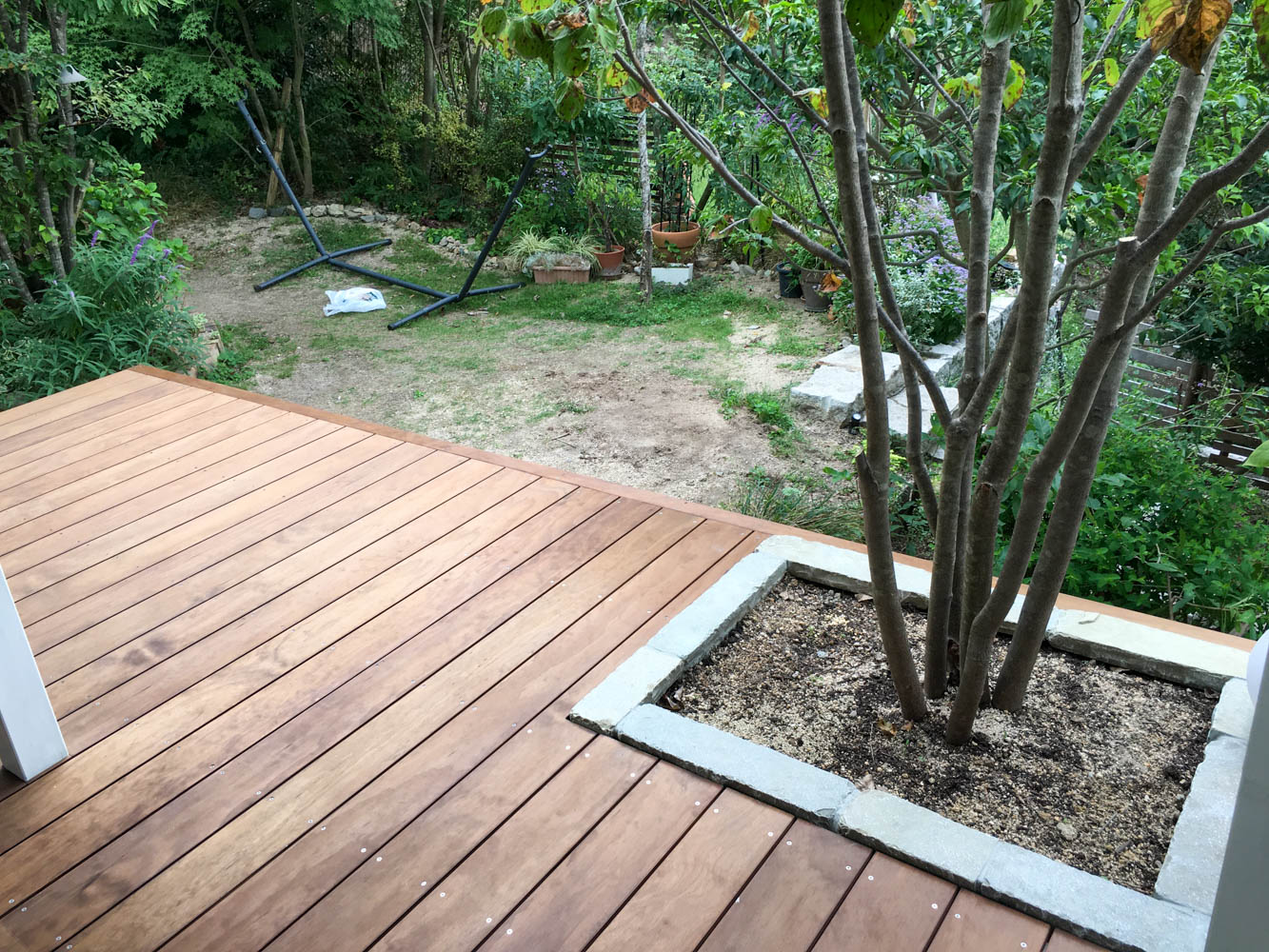 ウッドデッキの作り方