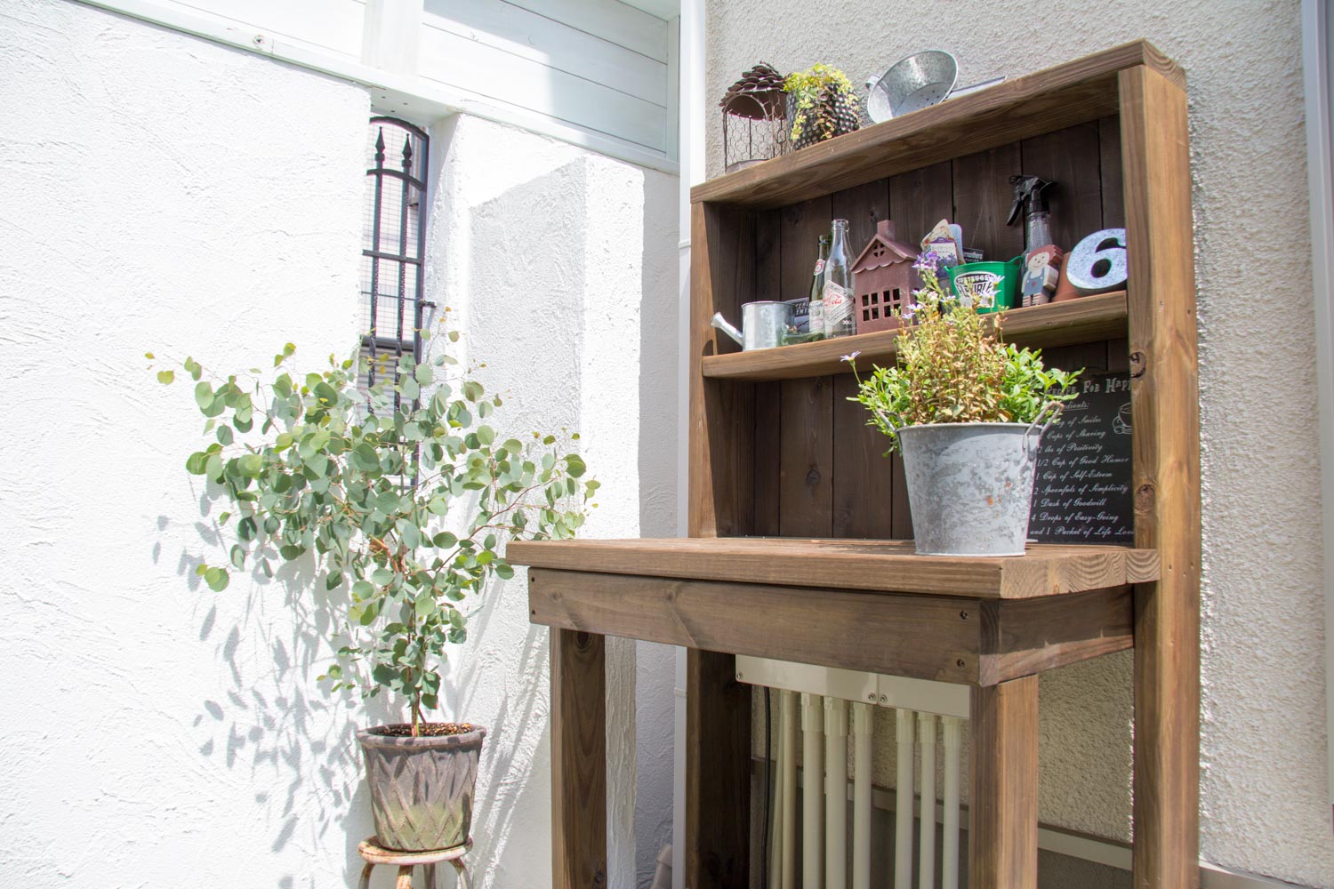 小さなL字のスペースをナチュラルで明るく自分らしい世界へ