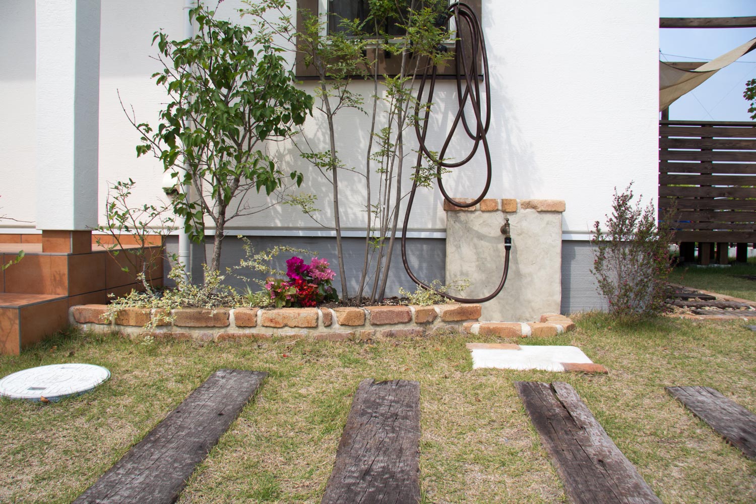 高台のナチュラルガーデン