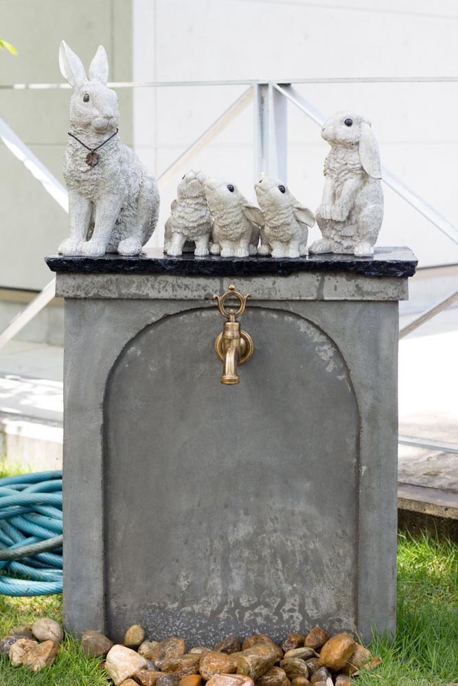 子どものための庭と庭小屋