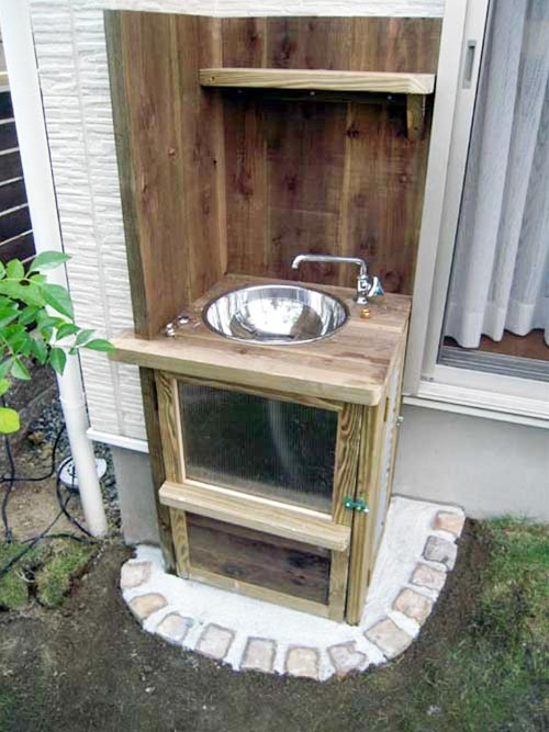 木製自転車小屋