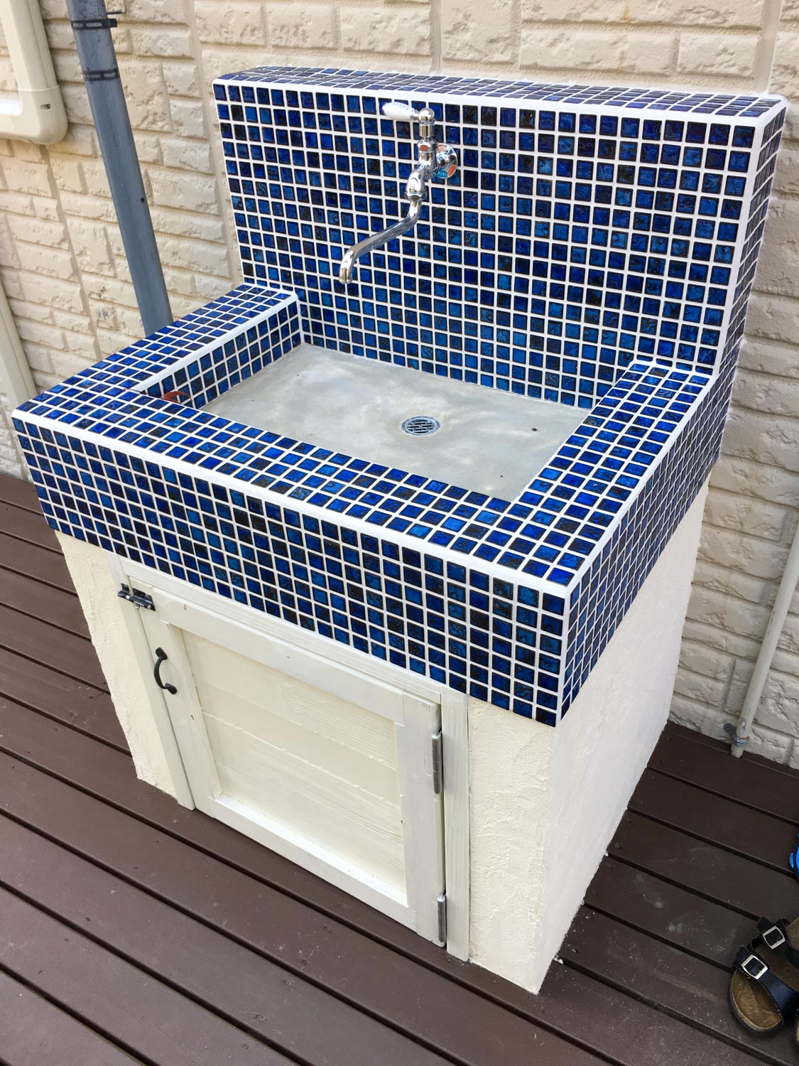 木製自転車小屋