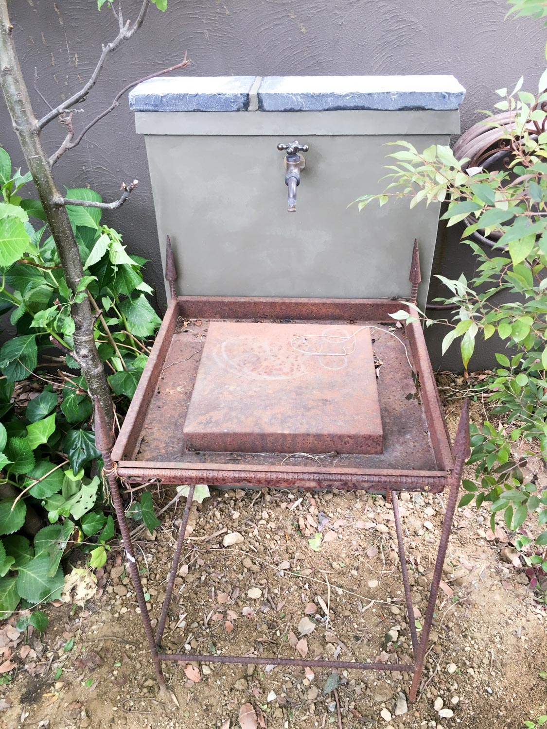 木製自転車小屋