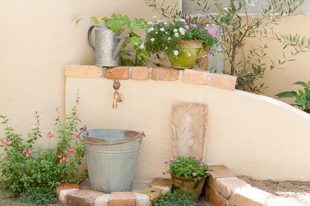 木製自転車小屋