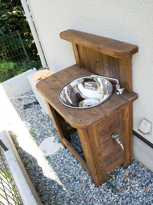 木製自転車小屋