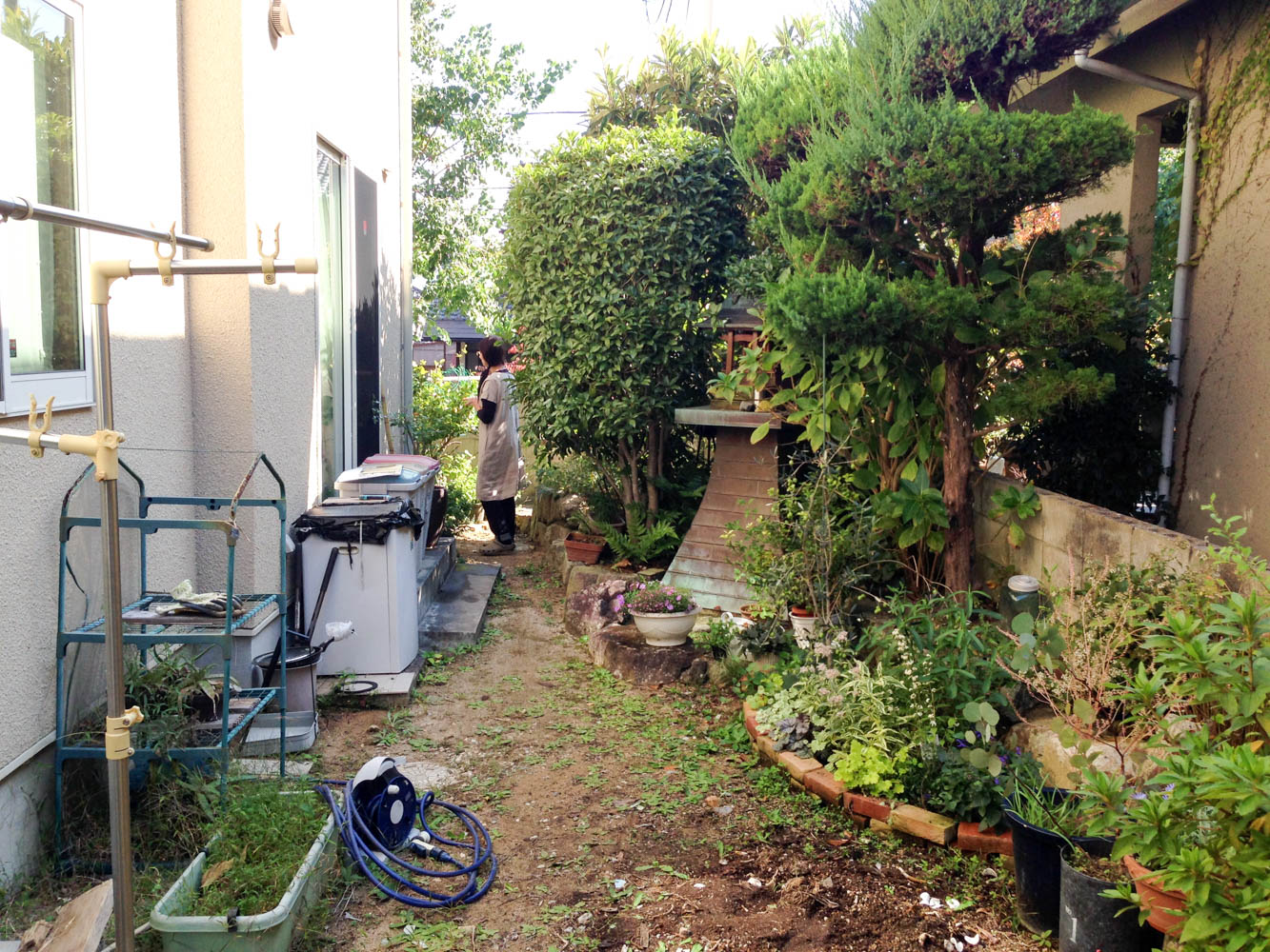 和風の庭を雑貨屋さんの可愛い庭に全面リフォーム