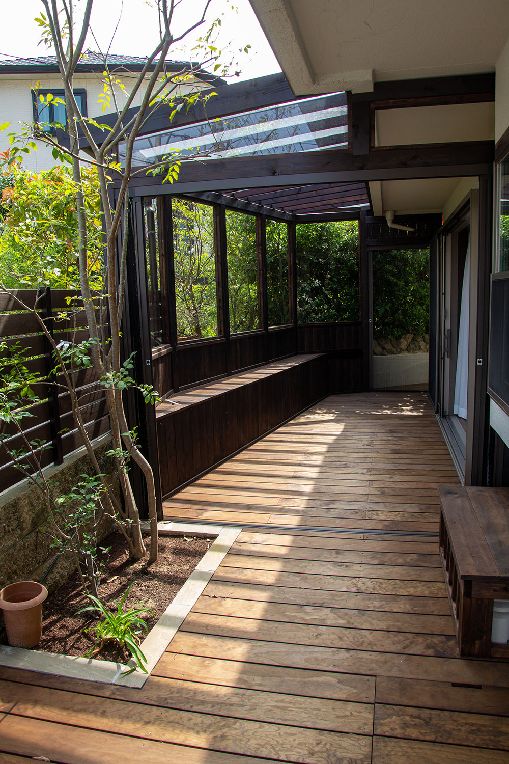 ウッドデッキをテラスハウにリフォーム