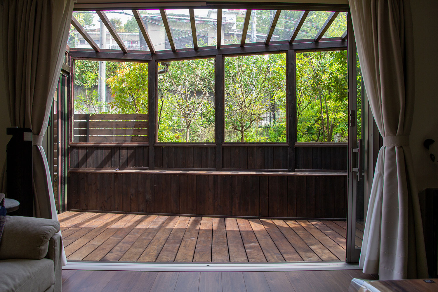 ウッドデッキをテラスハウにリフォーム