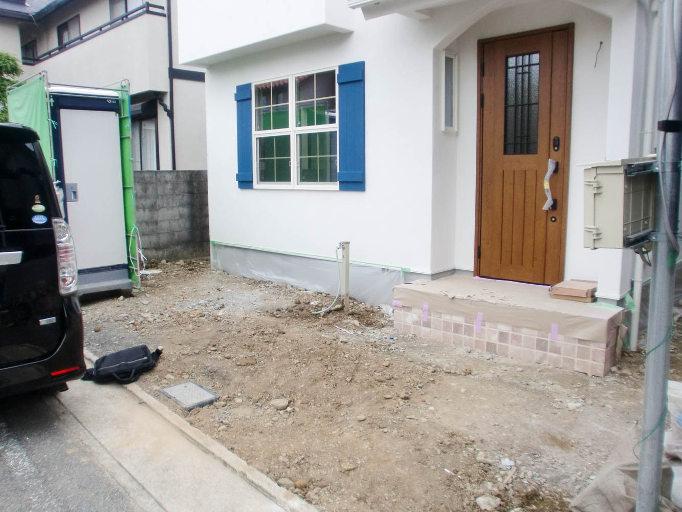 駐車場と庭の共生