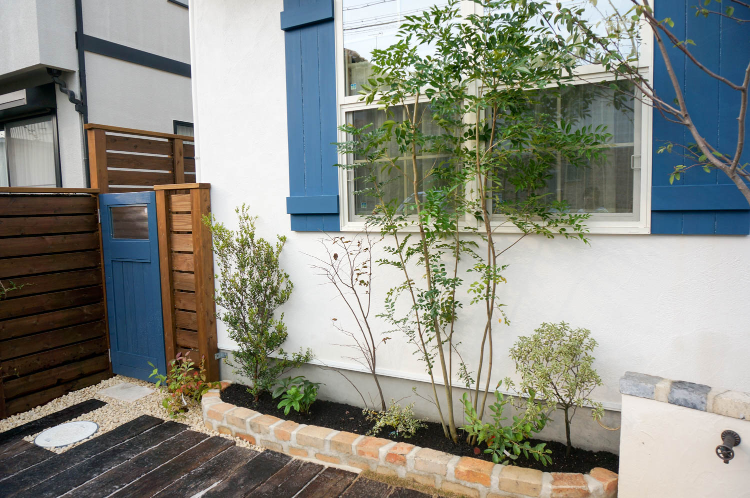 駐車場と庭の共生