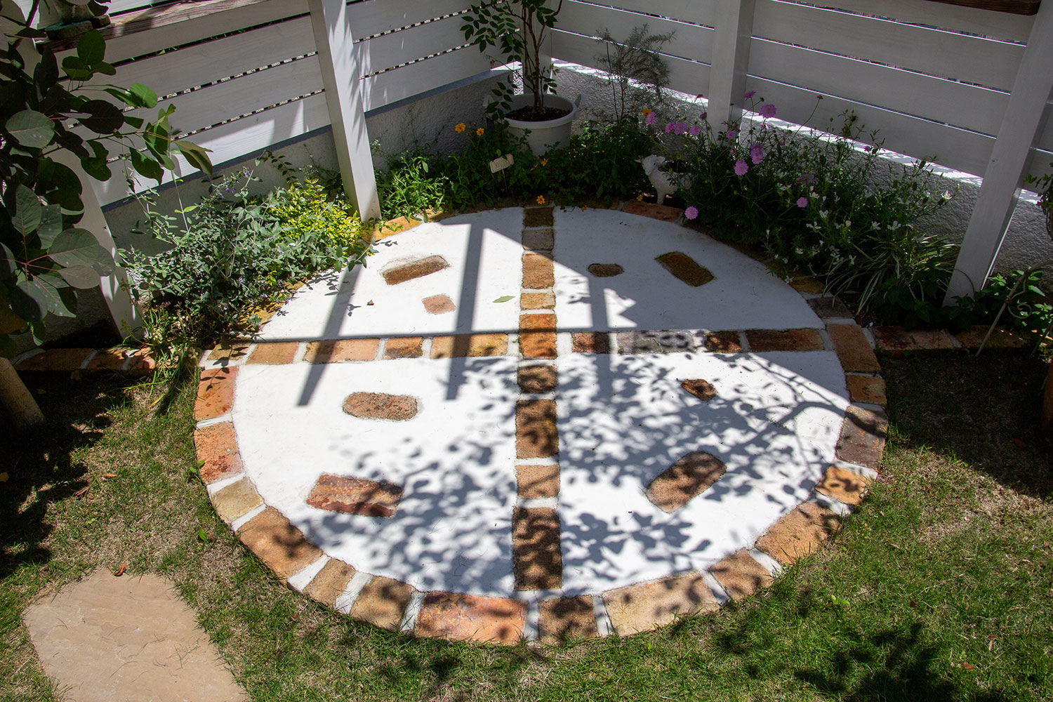 庭と外構のトータルデザインのリフォーム