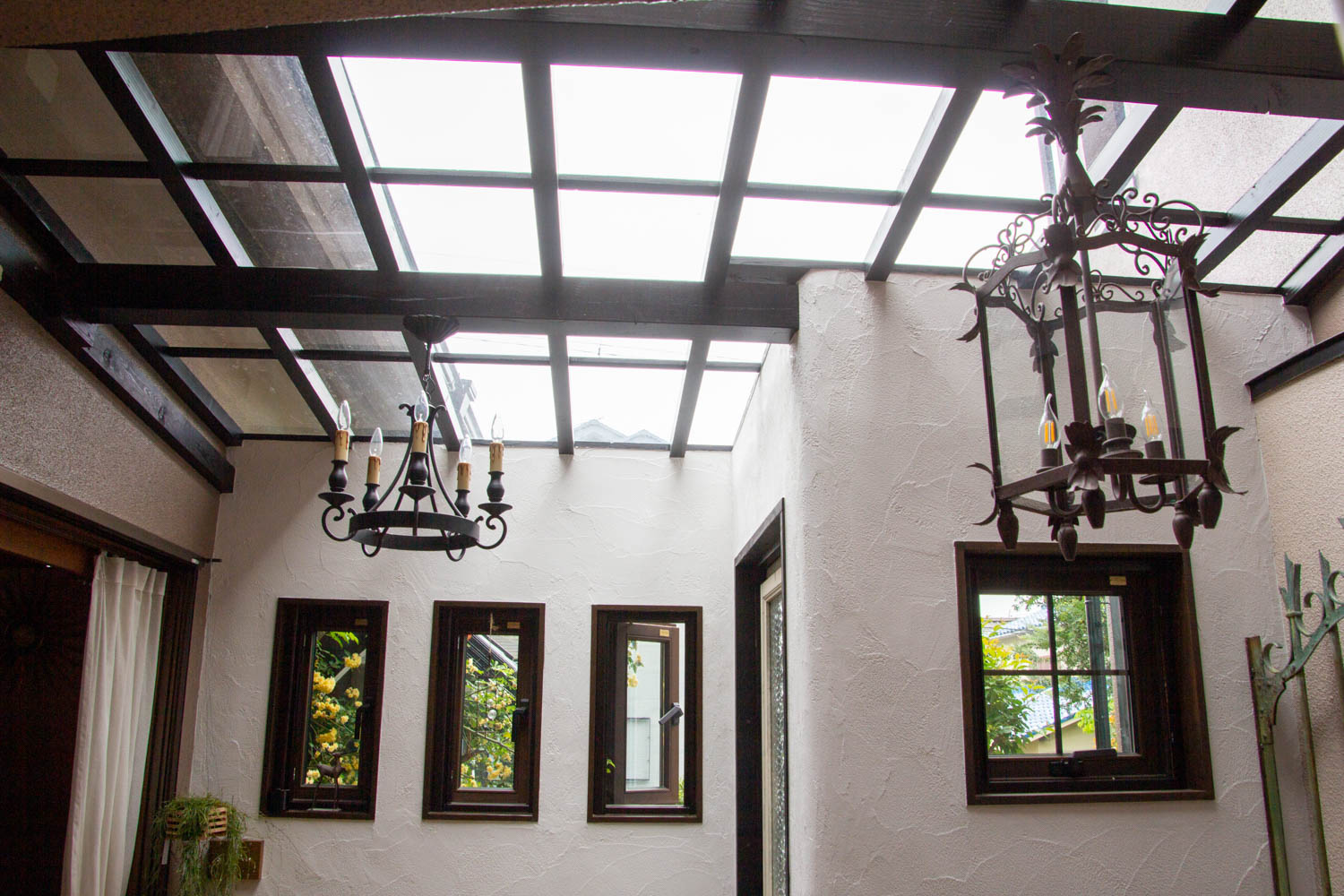 デットスペースをサンルームとして活用