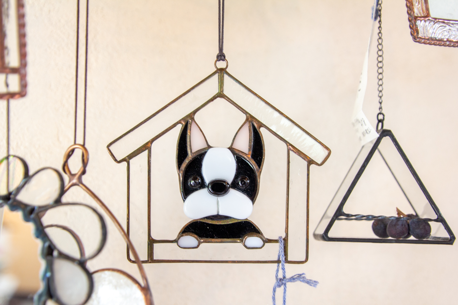 小屋を雑貨屋として活用