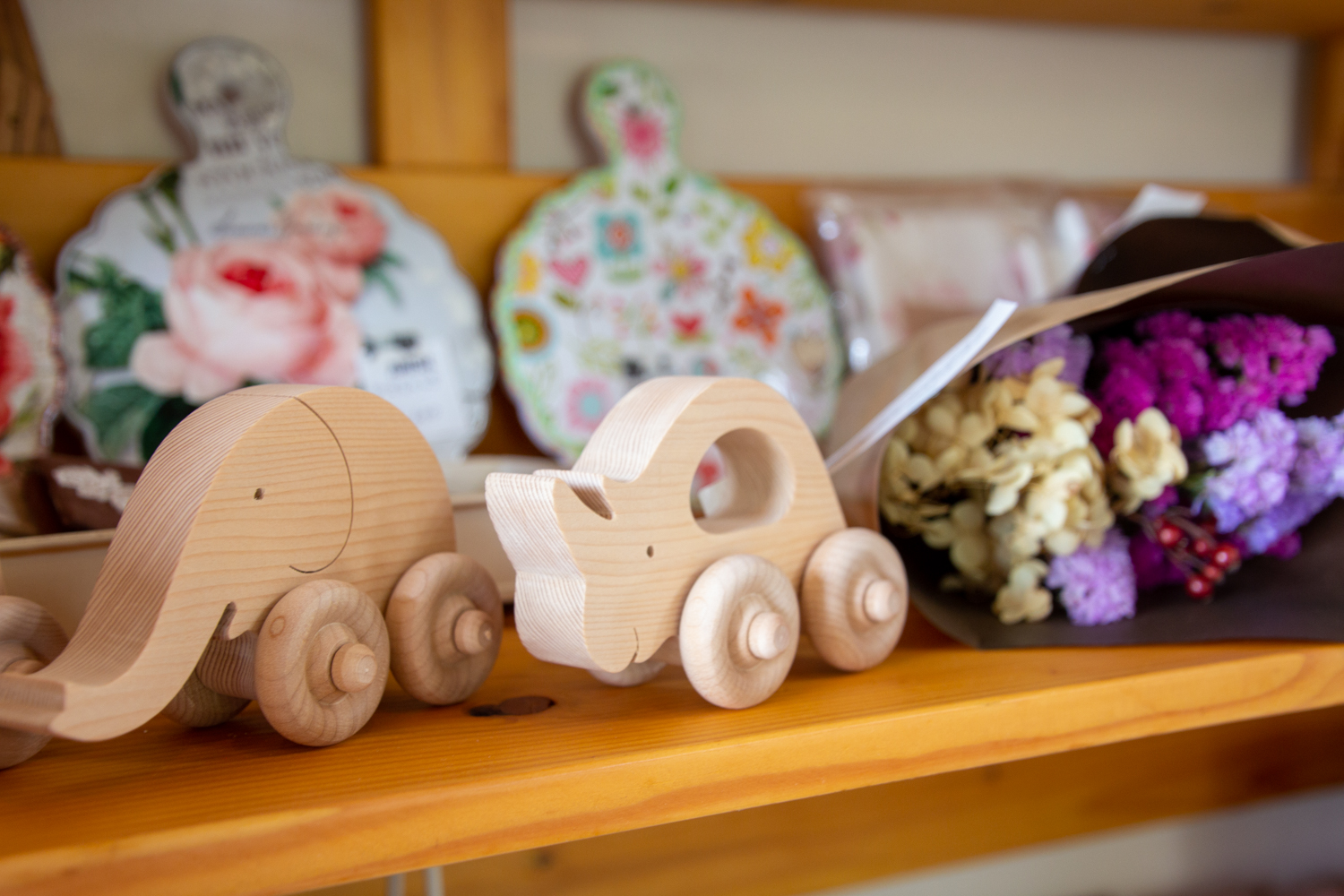 小屋を雑貨屋として活用